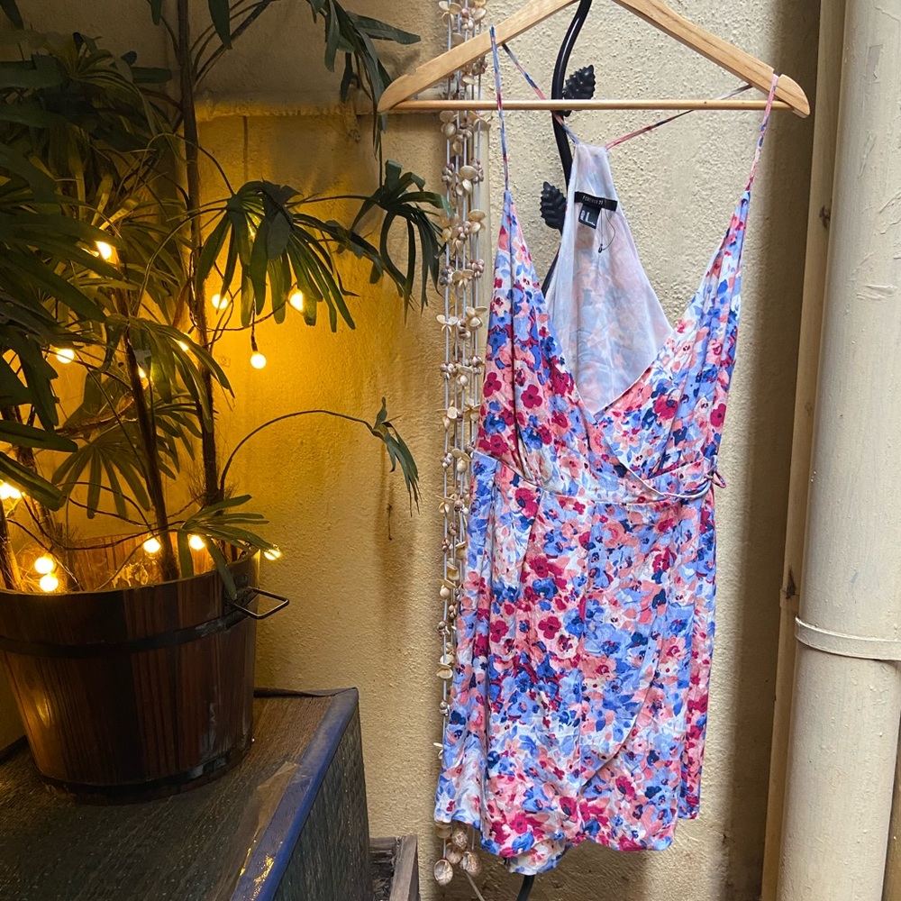 Forever21 Dress. Size- M - Picture 3 of 11